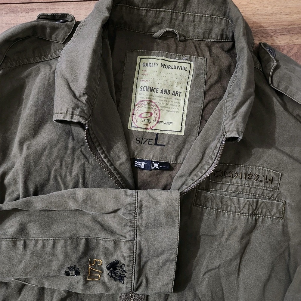 VTG Oakley Military Green Field Jacket Embroidered Logos Science and Art Large